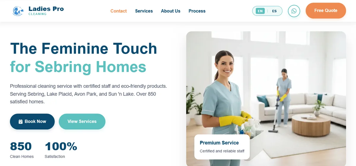 Portada de Ladies Pro Cleaning: selector de idioma inglés/español, botón de WhatsApp, titular "The Feminine Touch for Sebring Homes" y los datos de 850 hogares limpios.
